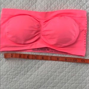 NWT Strapless padded bandeau bra